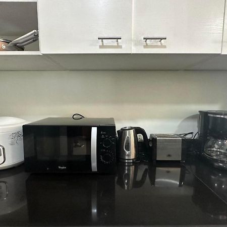 Suites De Marina Manila With Netflix Zewnętrze zdjęcie