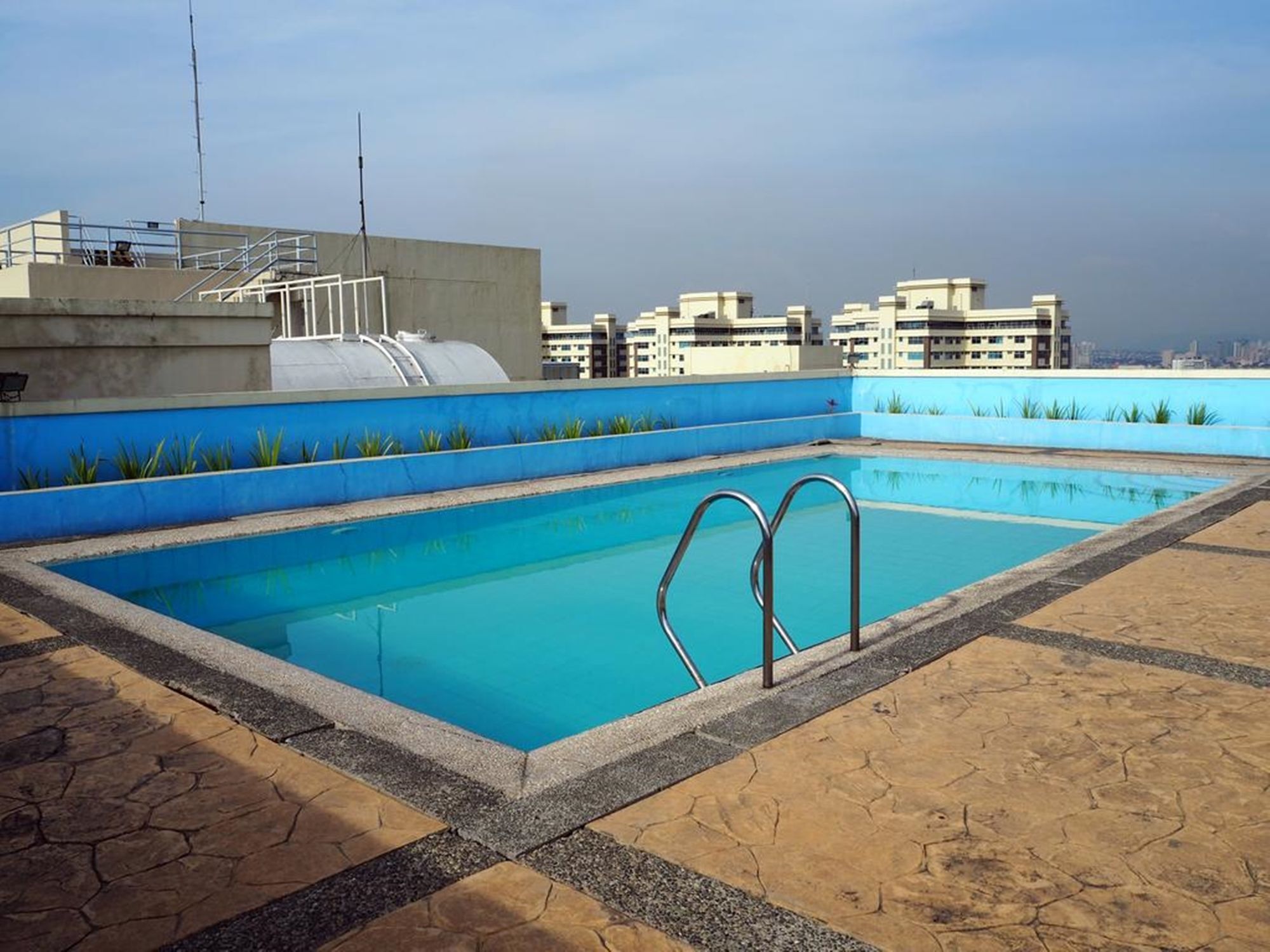 Suites De Marina Manila With Netflix Zewnętrze zdjęcie